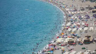 Paralı Plaj Uygulamaları: Yabancı Turistlerin Türkiye'ye Olan İlgisini Olumsuz Etkiler Mi?