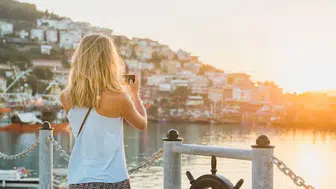 Alanya, Rus Turistlerle Sonbahar Sezonunu Şenlendiriyor: Türkiye, Rakip Ülkeleri Farkla Geride Bıraktı!