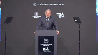 Bakan Ersoy: "Ateş Çemberine Rağmen Türkiye, Turizmde İstikrarını Sürekli Kılmayı Başardı"