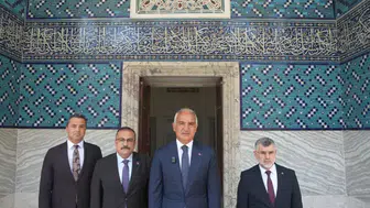 54 Bin Çiniden Oluşan Eserler Tek Tek Restore Edildi: Yüzlerce Eser Yeniden Sanatseverlerle Buluştu!