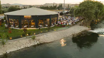 Kapadokya'nın Gastronomi Dünyasına DORAK HOLDİNG'ten Yeni Eklenti: MARİFET KARAKIZ OCAKBAŞI Açıldı!