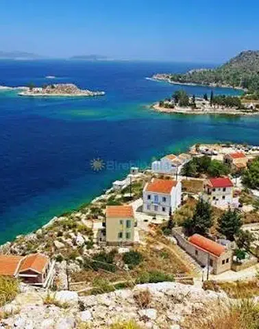 Meis Adası'nda 1 Yıl Geçirenlere 5 Bin Euro Destek!