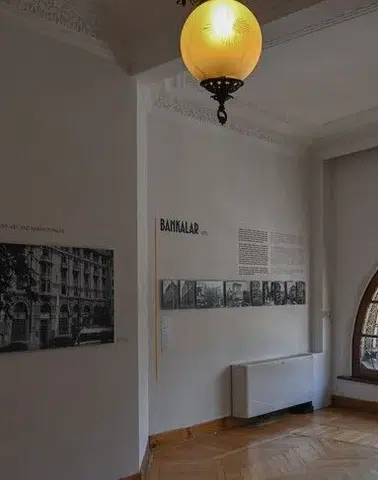 Karaköy Palas'ta Kültür ve Sanatın İzleri Tartışılacak!