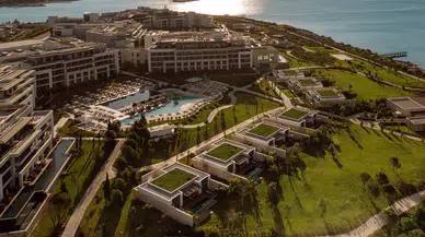 Anda Barut Koleksiyonu, Michelin Yıldızlı Şeflerin Büyüsüyle Delice Yarımadası'nda Unutulmaz Bir Gastronomi Deneyimi Sunuyor!"