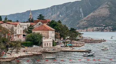 Karadağ, Türk Vatandaşlarına Vize Uygulamasını 1 Kasım'da Başlatıyor!