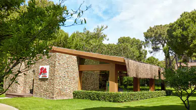 GLORIA OTEL VE TATİL KÖYLERİ: Rüya Gibi Bir Tatil Deneyimi Sunuyor