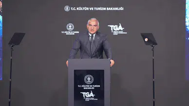 Bakan Ersoy: "Ateş Çemberine Rağmen Türkiye, Turizmde İstikrarını Sürekli Kılmayı Başardı"