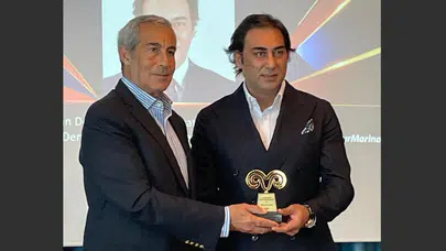 Setur Antalya Marina Müdürü Baykal'a Prestijli Ödül verildi!