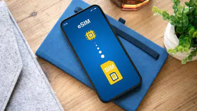 Tatilcilerden Yeni Eğilim: Telefon Şirketlerinin Milyarlarca Doları Risk Altında!