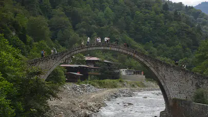 Türkiye'nin Balayı Tercihleri Yeniden Şekilleniyor: Çeşme ve Antalya Dışında Yeni Bir Cennet!