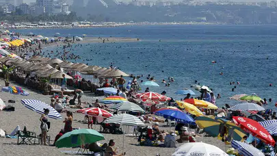 Türkiye, Turizmde Rekor Hedefi Yerine Kâra Odaklanıyor: 2027 Stratejisi Açıklandı!