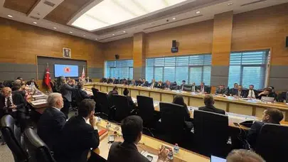 Yabancı Seyahat Platformlarına Yönelik Yeni Düzenleme: Acentelere Sıkı Rekabet Ortamı Yaratılabilir mi?