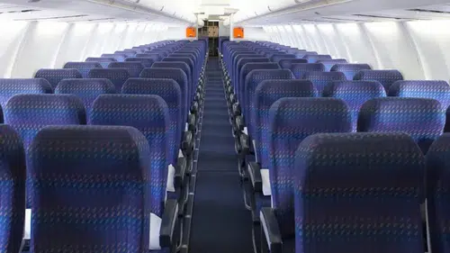 Uçaklarda Mavi Koltuk Renginin Arkasında Yatan İlginç Sebepler!