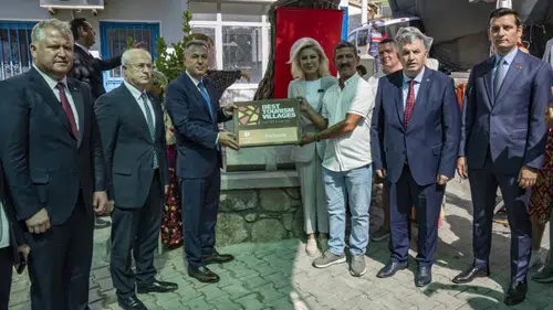 Barbaros: Türkiye'nin En İyi Turizm Köyü Unvanı ile Gururlandırdı!