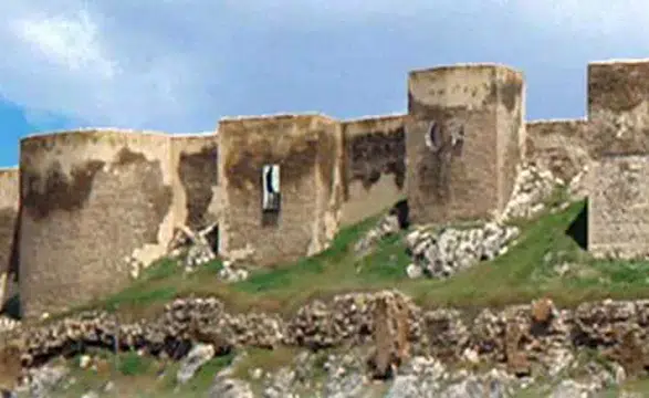 Türkiye'nin Üçüncü Büyük Kalesinde Kazı Çalışmaları Resmen Başladı!
