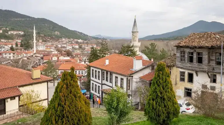 Yeni Dönemde 81 İlin Tanıtımında Birleşme: GO ve Gezsen Hesapları Bir Araya Geliyor!
