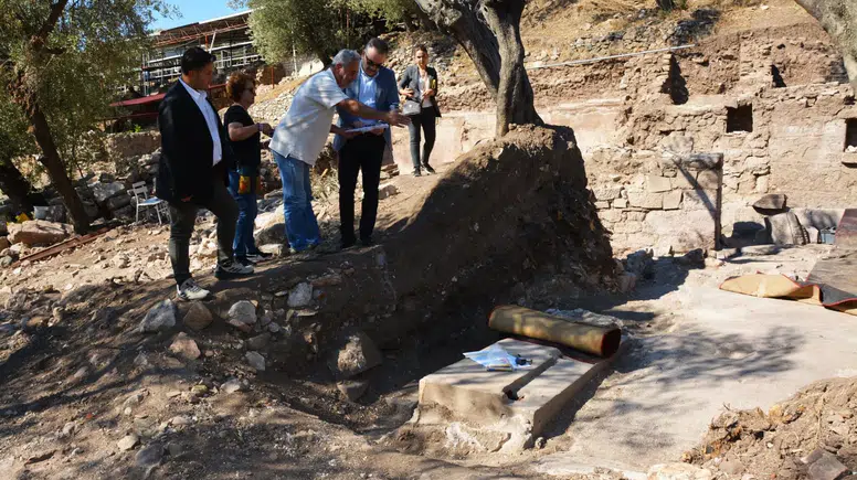 Antandros Antik Kenti'nde 1,600 Yıllık Tarihi Kilise Ortaya Çıkarılıyor