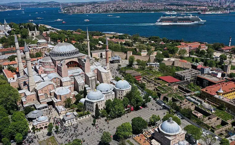 Türkiye'nin İkinci Çeyrek Turizm Gelirleri Yüzde 2,6 Oranında Düşüş Gösterdi!